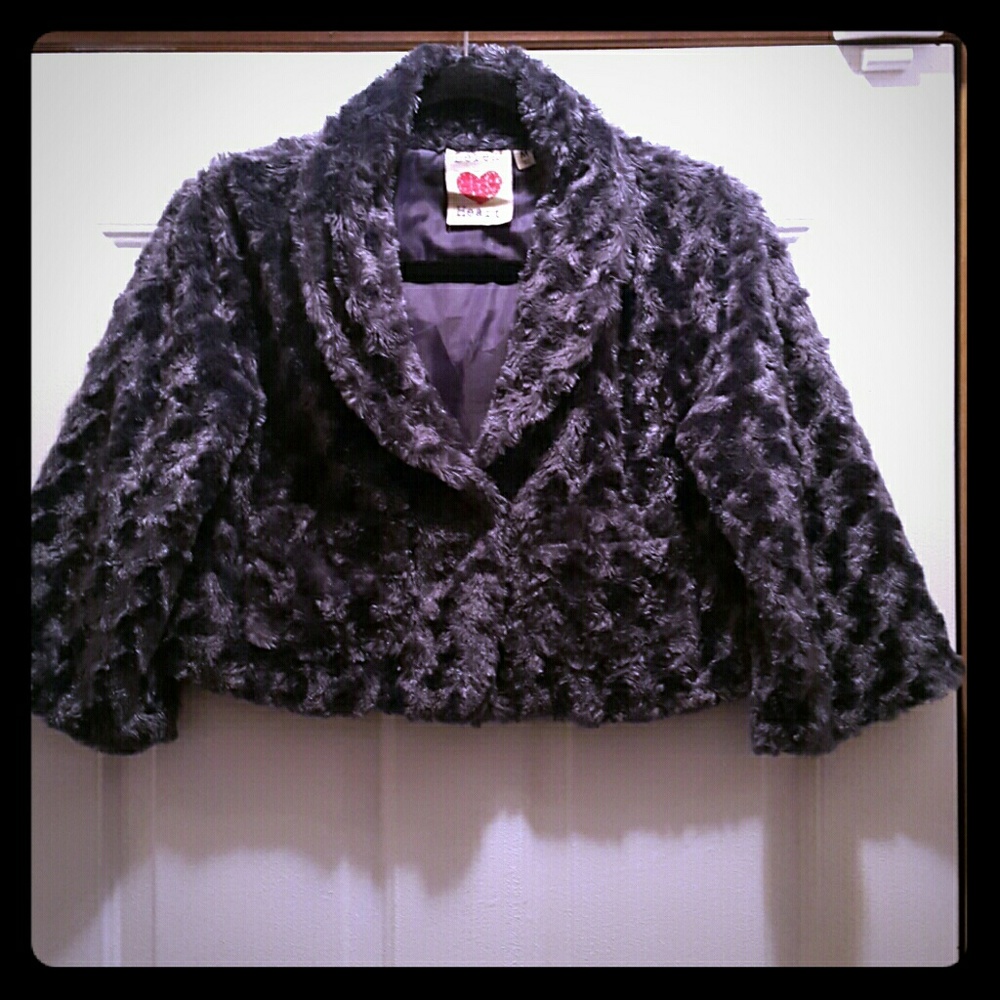 Faux fur grey jacket. Size M
